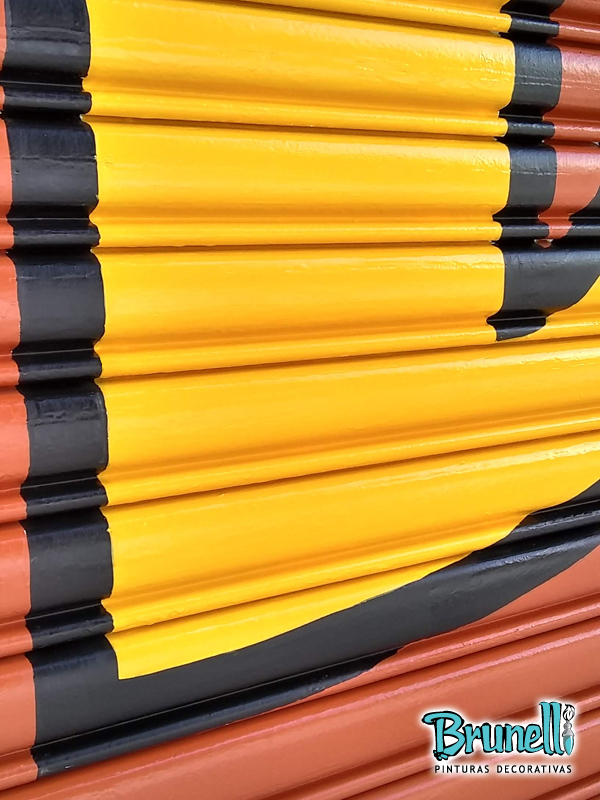 pintura de letreiro em porta de a�o Pizzaria Didio Freguesia do �